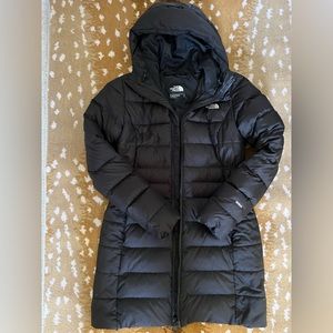 North Face Long Puffer Jacket Size S